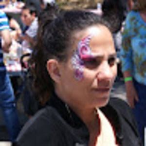 Meet your Posher, Debbie